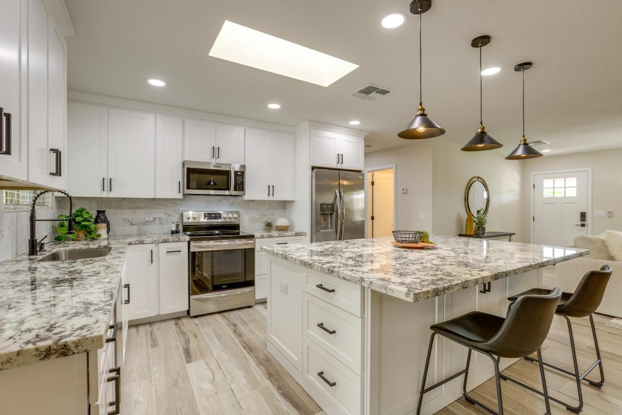 Sun City Retreat With Patio Near Golfing And Hiking! Exterior foto