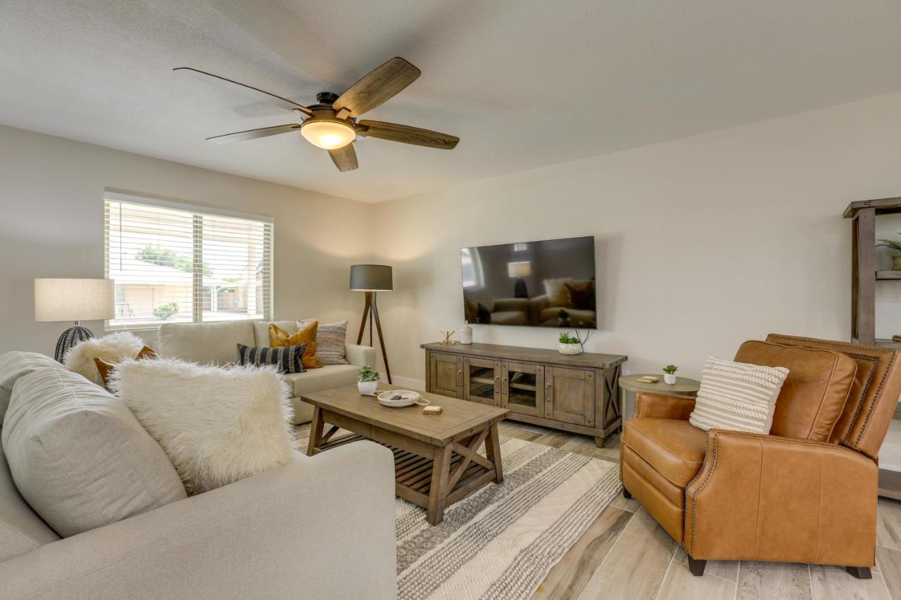 Sun City Retreat With Patio Near Golfing And Hiking! Exterior foto